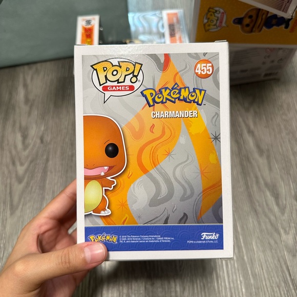 Charmander Funko Pop - Picture 2 of 4